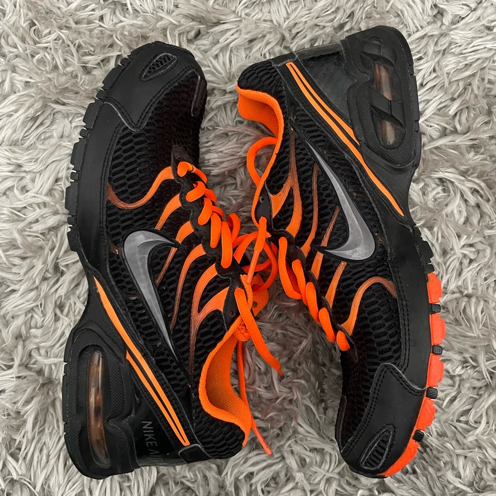 Men sneakers